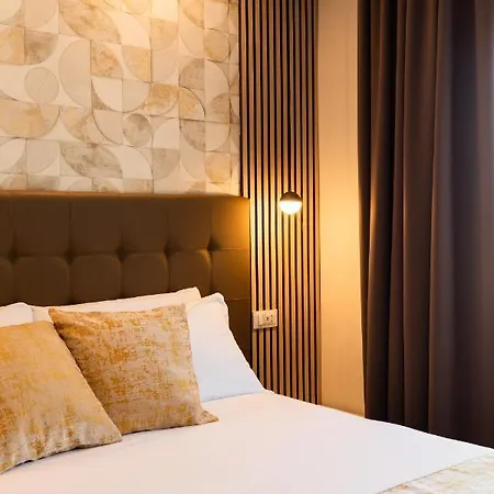 Albadea Suites&jacuzzi *
