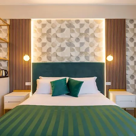Guest house Albadea Suites&jacuzzi