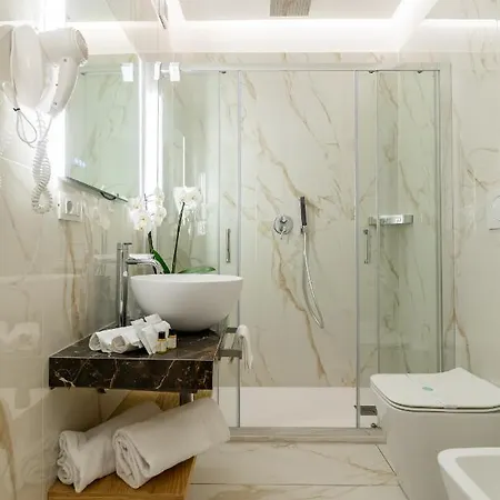 Guest house Albadea Suites&jacuzzi Rome