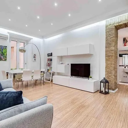 Lussuoso Accanto Al Colosseo Apartment *