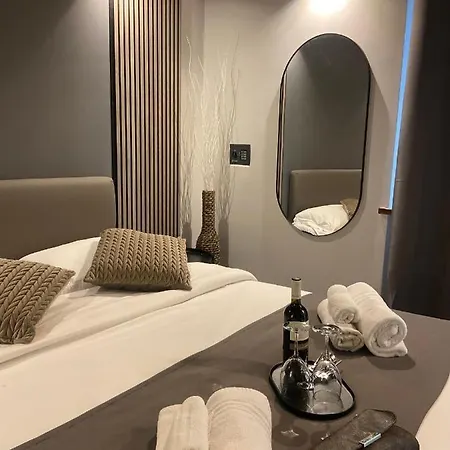 Soha Piazza Di Spagna Boutique Gasthuis Rome