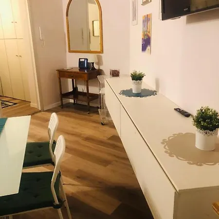 Charme Holidays Trastevere 3 *