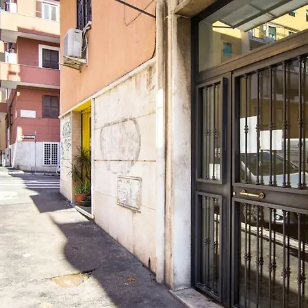 Rosa's Terrace Panoramic Penthouse Apartment Rome