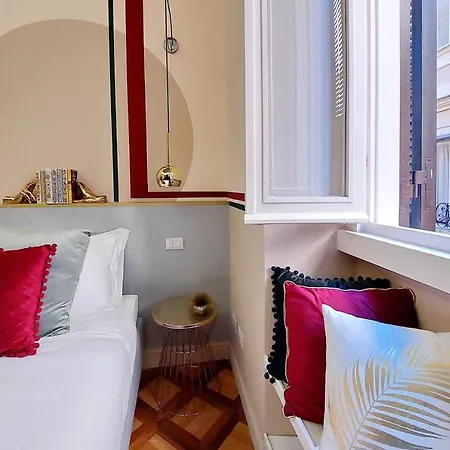 Ych-bright Navona Apartment *
