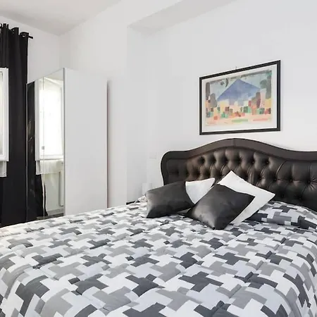 St.peter/vatican New Spacious 3bedrooms Apartment
