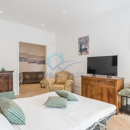 Classern Apt In Pz Navigatori * Rome