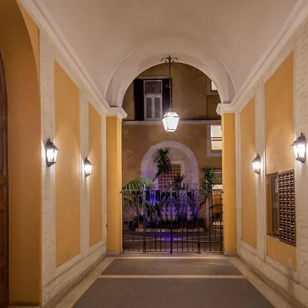 Navona Gold Apartment Rome