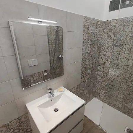 Lotto 30 Metro Garbatella Apartament Rzym