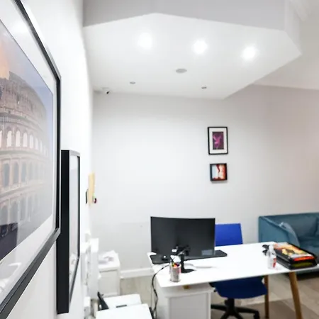 Seven Kings Relais 3* Rome