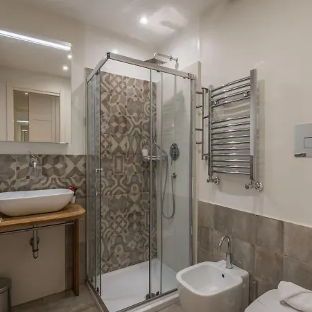 The Rent - Elegant Flat Near Colosseum Apartment