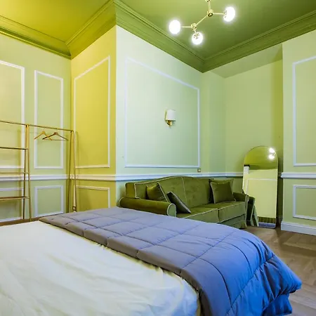 Hold - Luxury Bed & Breakfast