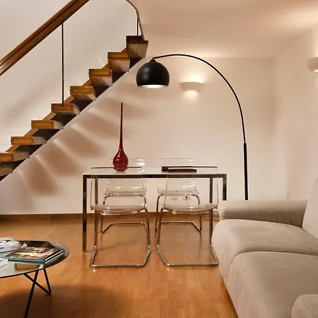 Navona 80 Loft Apartment Rome