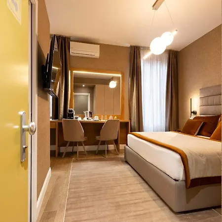 Guest house Royal Corso 2*