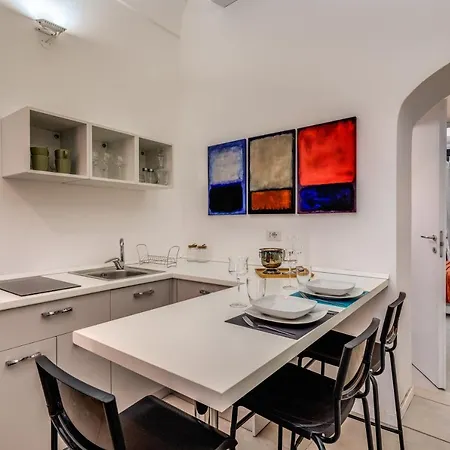 Apartment Artis Piazza Di Spagna