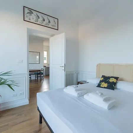 Aventino Terrace Apartment