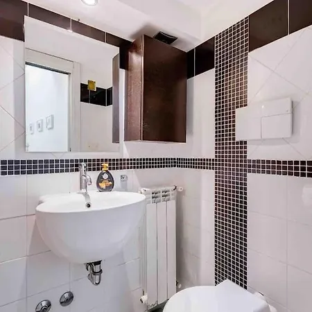 Lussuoso Accanto Al Colosseo Apartment Rome
