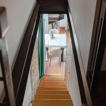 Torre Capranica 아파트호텔