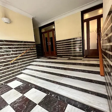 Vatican Domus Romuli *