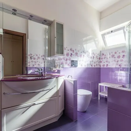 Santa Croce & Mm San Giovanni Apartamento *