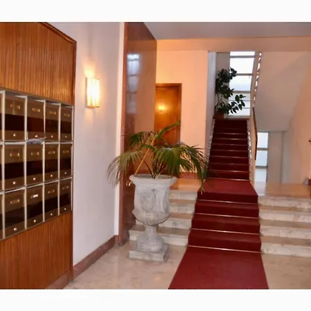 St.peter/vatican New Spacious 3bedrooms Apartment *