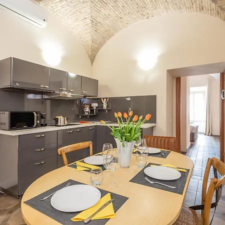 Appartamento Daplace - Lucia Roma