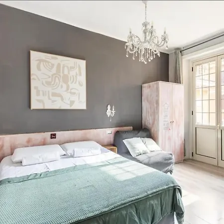 Domus Ferruccio Guest house