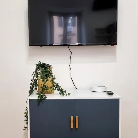 Apartment Gazometro House - Vacation M&d