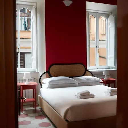Trasteverehome - Giglio Piazza Farnese