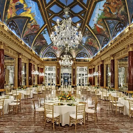 The St. Regis 5*