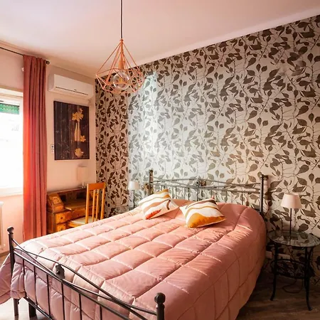 Holiday home Domus Petri- Casa A S. Pietro *