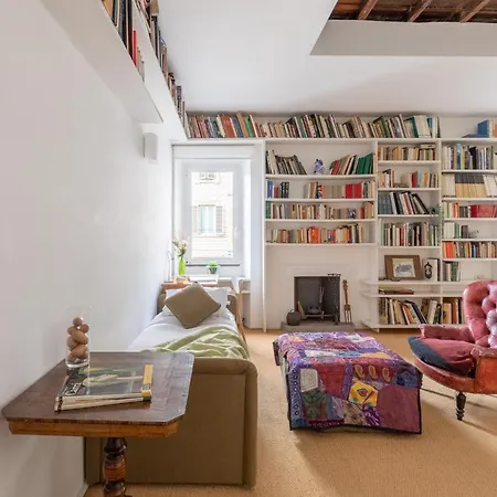 Iflat The Carpet Apartment