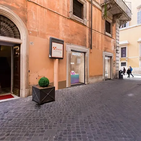 Via Condotti Private Appartement