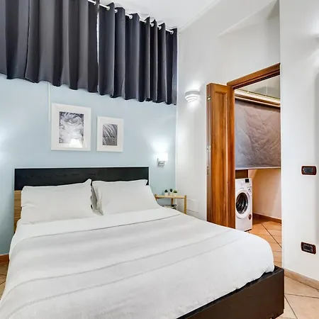 Coliseum Apartment Rome