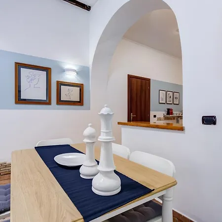 Coliseum Apartment Rome