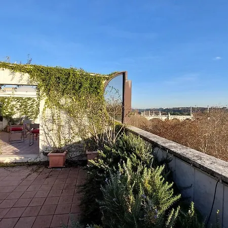 Beautiful Loft In Ponte Milvio With Terrace Appartamento