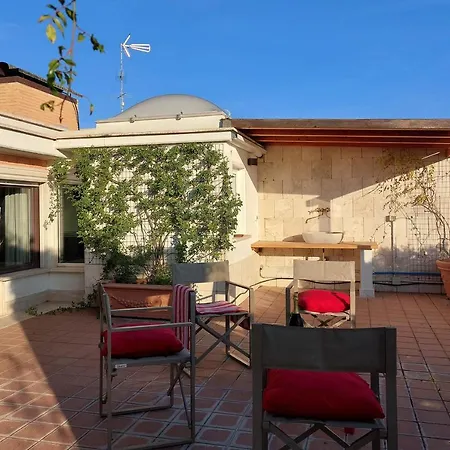 Beautiful Loft In Ponte Milvio With Terrace Appartamento Roma