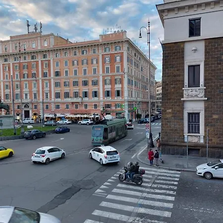 Apartment Vis Romae Luxury Rome