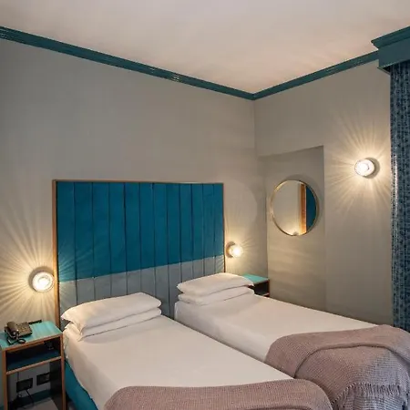 Milani Hotel