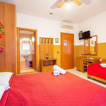 Now Rome-address Via Palestro,56- Breakfast Included Roma