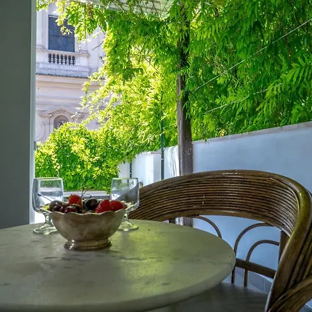 Hotel apartamentowy Navona Open Space