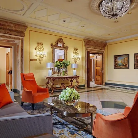 The Westin Excelsior, Hotel 5*