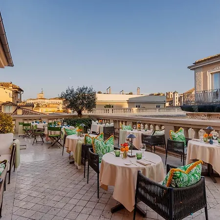 Hotel Singer Palace 5*