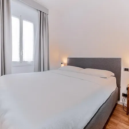 Apartment Saint Peter House Station Deluxe