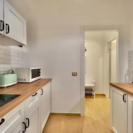 Apartment Romesweetrome *