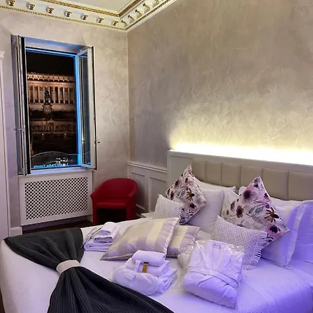 Piazza Venezia Luxury *