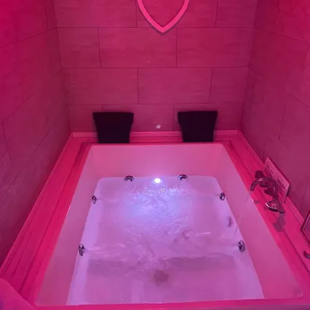Apartment Lovers Excape - Adults Only *