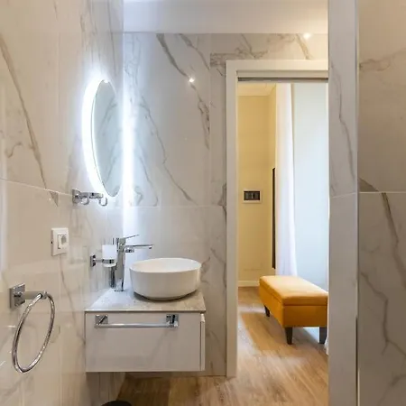Elegantia Luxury * Rome