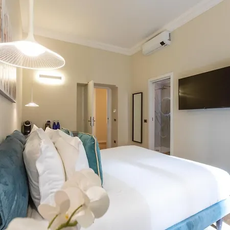 Elegantia Luxury * Rome