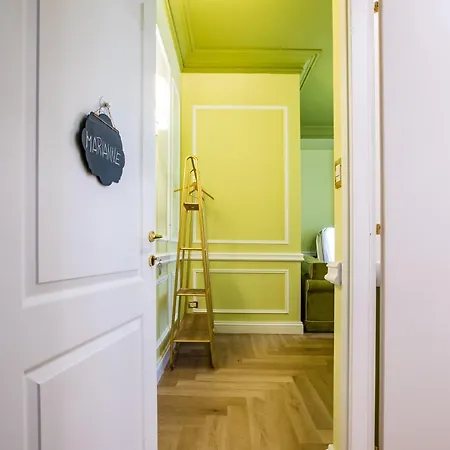 Hold - Luxury Bed & Breakfast 2*