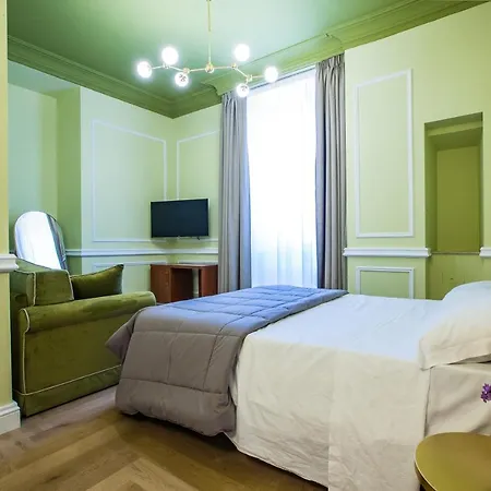 Hold - Luxury Bed & Breakfast 2*